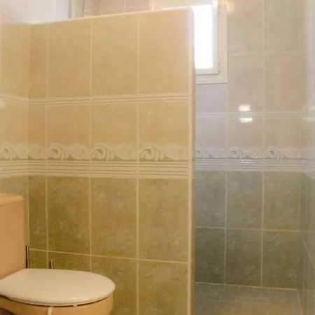 Neruda Pool Apartment *
